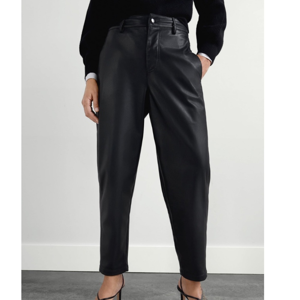 Zara Faux Leather Pants Straight Leg Women’s Size 6 Black Stretch Party